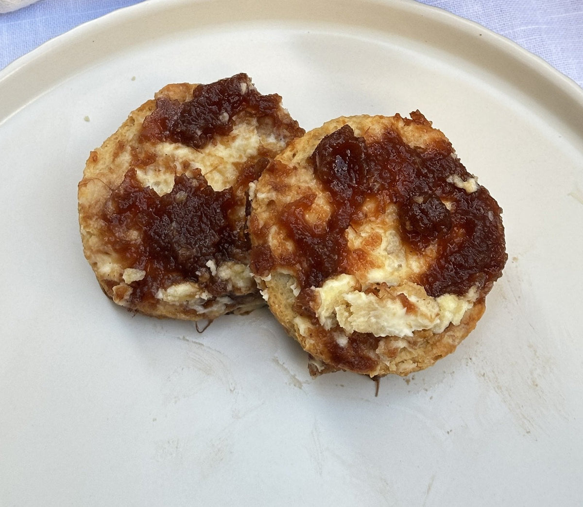Warm scones with clotted cream and Zobo